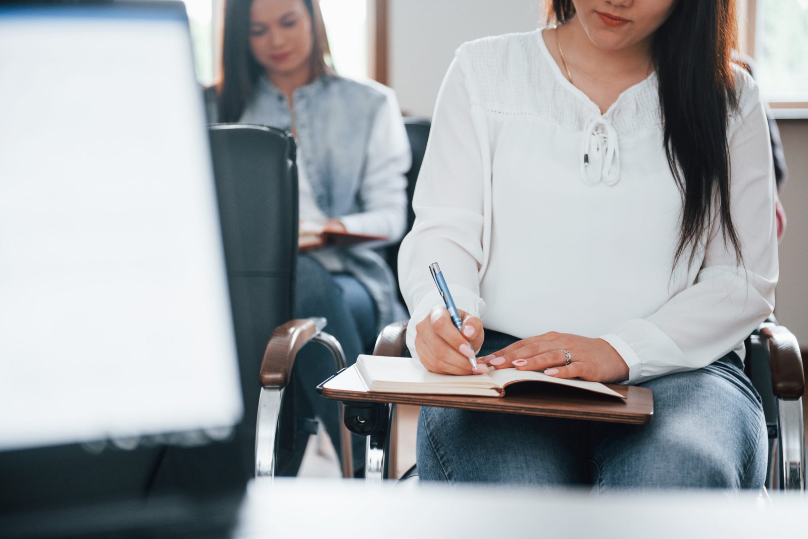 Ponto da Moda abre inscrições para curso profissionalizante gratuito de Costura Industrial em Salvador