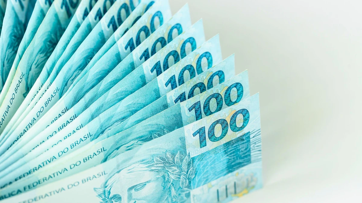 Milhões de brasileiros poderão receber auxílio de R$ 600 a partir de 18 de março